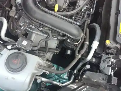 Peça sobressalente para automóvel em segunda mão alternador por volkswagen t-cross (c11) 1.0 tsi referências oem iam 04e903015p