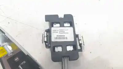 Автозапчастина б/у молдинг для renault megane iv fastback (b9a/m/n_) 1.3 tce 140 (b9nb) посилання на oem iam 969301794  