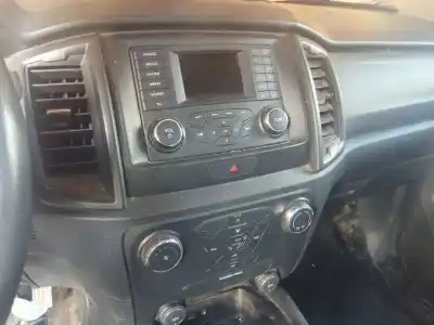 Second-hand car spare part hazard warning lights for ford ranger (tke) 2.0 ecoblue 4x4 oem iam references 1887630