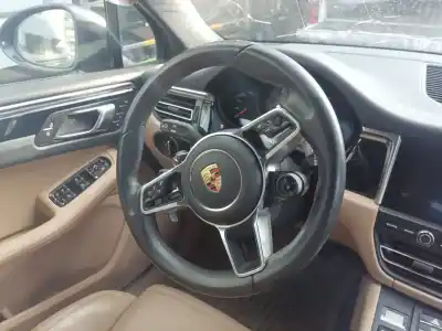Peça sobressalente para automóvel em segunda mão coluna de direcção por porsche macan (95b) 3.0 s referências oem iam 95b419506aa Peça sobressalente para automóvel em segunda mão coluna de direcção por porsche macan (95b) 3.0 s referências oem iam 95b419506aa