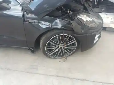 Peça sobressalente para automóvel em segunda mão manga de eixo dianteira direita por porsche macan (95b) 3.0 s referências oem iam 95b407254e Peça sobressalente para automóvel em segunda mão manga de eixo dianteira direita por porsche macan (95b) 3.0 s referências oem iam 95b407254e