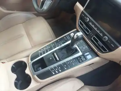 Peça sobressalente para automóvel em segunda mão alavanca de velocidades por porsche macan (95b) 3.0 s referências oem iam 95b713059b Peça sobressalente para automóvel em segunda mão alavanca de velocidades por porsche macan (95b) 3.0 s referências oem iam 95b713059b
