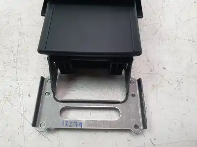 Pezzo di ricambio per auto di seconda mano bracciolo centrale per toyota corolla fastback (_e21_) 1.8 hybrid (zwe211) riferimenti oem iam 5890502g10c4  