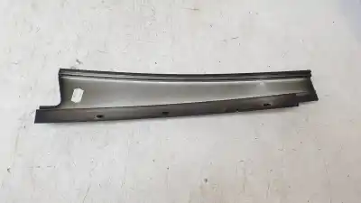 Second-hand car spare part decorative moulding for bmw 5 (e60) 525 d oem iam references 7033812  