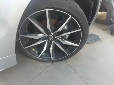 Peça sobressalente para automóvel em segunda mão jante por toyota corolla fastback (_e21_) 1.8 hybrid (zwe211) referências oem iam 42611yp420