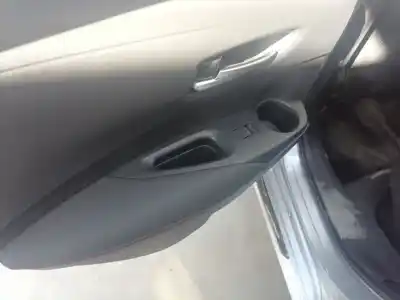 Peça sobressalente para automóvel em segunda mão botão / interruptor elevador vidro traseiro esquerdo por toyota corolla fastback (_e21_) 1.8 hybrid (zwe211) referências oem iam 8481002380