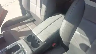 Pièce détachée automobile d'occasion accoudoir central pour citroen c5 aircross (a_) 2.0 bluehdi 180 (ajehzr) références oem iam 98100602yc Pièce détachée automobile d'occasion accoudoir central pour citroen c5 aircross (a_) 2.0 bluehdi 180 (ajehzr) références oem iam 98100602yc