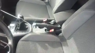 Pezzo di ricambio per auto di seconda mano leva del freno a mano per volkswagen taigo taigo riferimenti oem iam 2q0711303d