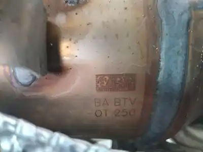 Автозапчастина б/у катализатор для toyota corolla fastback (_e21_) 1.8 hybrid (zwe211) посилання на oem iam ot250  