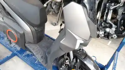 Peça sobressalente para automóvel em segunda mão carenagem por seat mo mo referências oem iam 