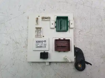 Peça sobressalente para automóvel em segunda mão caixa de fusíveis e relés por volvo xc60 ii (246) b4 mild-hybrid referências oem iam 32233798ae