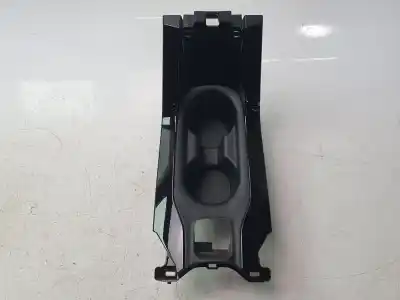 Peça sobressalente para automóvel em segunda mão moldagem por toyota corolla fastback (_e21_) 1.8 hybrid (zwe211) referências oem iam 5562602060