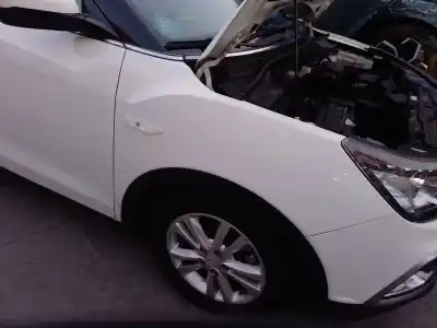 Автозапчастина б/у передне праве крило для ssangyong xlv suv e-xgi 160 посилання на oem iam 5182135010