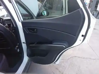 Автозапчастина б/у регулятор скла заднього правого для ssangyong xlv suv e-xgi 160 посилання на oem iam 7332135000