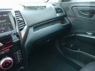 Автозапчастина б/у бардачок для ssangyong xlv suv e-xgi 160 посилання на oem iam 7771035001lbh