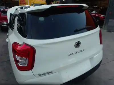 Автозапчастина б/у двигатель заднього склоочисника для ssangyong xlv suv e-xgi 160 посилання на oem iam 8612035000