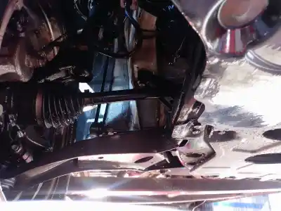 Автозапчастина б/у передня права трансмісія для ssangyong xlv suv e-xgi 160 посилання на oem iam 4132035000