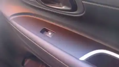 Second-hand car spare part right front power window switch for hyundai bayon 1.2 mpi 79 cv maxx (2024) oem iam references 93581q00004x