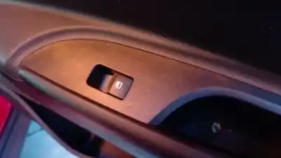 Second-hand car spare part Rear Right Power Window Switch for HYUNDAI BAYON 1.2 MPi 79 CV Maxx (2024) OEM IAM references 93581Q00004X  