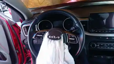 Peça sobressalente para automóvel em segunda mão volante por kia xceed 1.0 t-gdi 74 kw referências oem iam 56100j7040cep