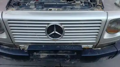 Peça sobressalente para automóvel em segunda mão grelha frontal por mercedes-benz clase g (w463) g 270 cdi (463.322, 463.323) referências oem iam 4638880015