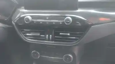 Peça sobressalente para automóvel em segunda mão grelha de ventilação tablier por ford kuga iii (dfk) 2.5 duratec plug-in-hybrid referências oem iam 2427450