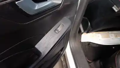 Peça sobressalente para automóvel em segunda mão botão / interruptor elevador vidro traseiro esquerdo por ford kuga iii (dfk) 2.5 duratec plug-in-hybrid referências oem iam 2413177