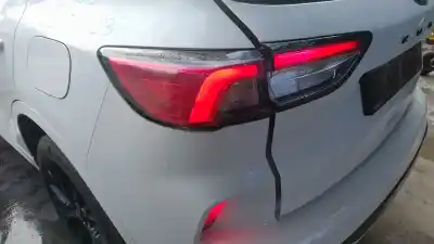 Peça sobressalente para automóvel em segunda mão farolim traseiro esquerdo por ford kuga iii (dfk) 2.5 duratec plug-in-hybrid referências oem iam 2696786