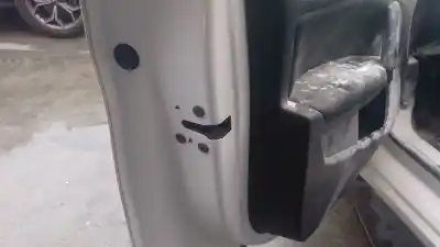Peça sobressalente para automóvel em segunda mão FECHADURA DA PORTA DIANTEIRA ESQUERDA por PEUGEOT 308 II (LB_, LP_, LW_, LH_, L3_) 1.6 HDI 100 Referências OEM IAM 9810309480  