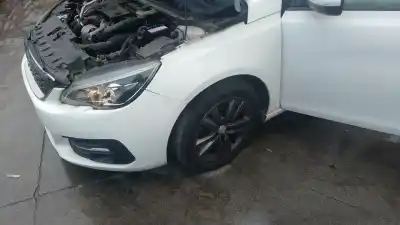 Peça sobressalente para automóvel em segunda mão manga de eixo dianteira esquerda por peugeot 308 ii (lb_, lp_, lw_, lh_, l3_) 1.6 hdi 100 referências oem iam 1647857480