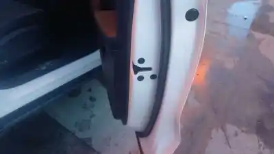 Peça sobressalente para automóvel em segunda mão fechadura da porta dianteira direita por mg zs 1.5 hybrid+ referências oem iam 11095995
