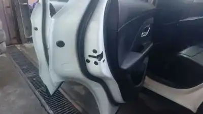 Peça sobressalente para automóvel em segunda mão fechadura da porta traseira esquerda por mg zs 1.5 hybrid+ referências oem iam 11095997