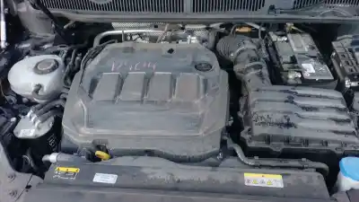 Second-hand car spare part STARTER MOTOR for VOLKSWAGEN TOURAN (5T1) 2.0 TDI OEM IAM references 02M911021P  