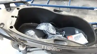 Gebrauchtes Autoersatzteil handschuhfach unter dem sitz zum seat mo mo oem-iam-referenzen 