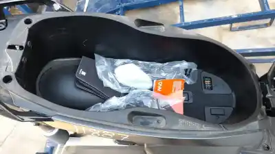 Gebrauchtes Autoersatzteil handschuhfach unter dem sitz zum seat mo mo oem-iam-referenzen 