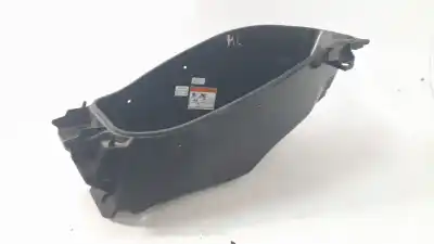 Pezzo di ricambio per auto di seconda mano VANO PORTAOGGETTI SOTTO IL SEDILE per HONDA PCX PCX 125 (JK05) Riferimenti OEM IAM 81250K1Z510  