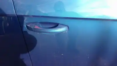 Peça sobressalente para automóvel em segunda mão PUXADOR EXTERIOR FRENTE DIREITO por VOLKSWAGEN T-ROC (A11, D11) 1.0 TSI Referências OEM IAM 5G0837206R  