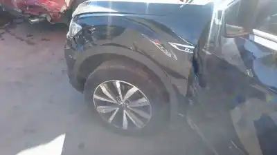 Tweedehands auto-onderdeel schokbreker links voor voor volkswagen t-roc (a11, d11) 1.0 tsi oem iam-referenties 5q0413031jn