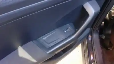 Tweedehands auto-onderdeel bediening links achterruiten voor volkswagen t-roc (a11, d11) 1.0 tsi oem iam-referenties 5g0959855l