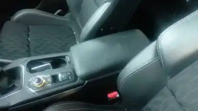 Tweedehands auto-onderdeel midden armsteun voor renault talisman (lp_) 1.7 blue dci 120 (lpa7) oem iam-referenties 969206069r