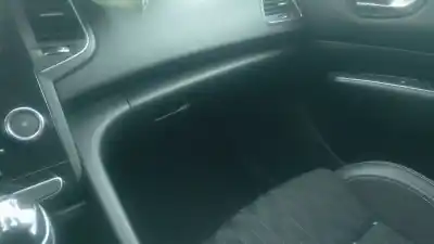 Gebrauchtes Autoersatzteil HANDSCHUHFACH zum RENAULT TALISMAN (LP_) 1.7 BLUE DCI 120 (LPA7) OEM-IAM-Referenzen 682525214R  