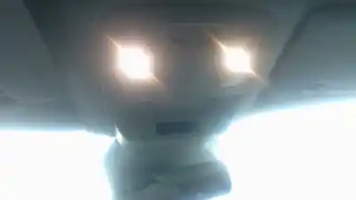 Tweedehands auto-onderdeel binnenlicht voor renault talisman (lp_) 1.7 blue dci 120 (lpa7) oem iam-referenties 264301419r