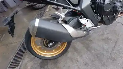 Peça sobressalente para automóvel em segunda mão PANELA DE ESCAPE por HONDA CB 1000 SP  Referências OEM IAM 18300MLLD10  