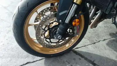 Peça sobressalente para automóvel em segunda mão DISCO DE TRAVÃO DIANTEIRO por HONDA CB 1000 SP  Referências OEM IAM 45220MFP601  