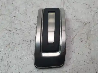 Pièce détachée automobile d'occasion enjoliveur pour audi a3 sportback (8va, 8vf) 30 tdi références oem iam 5q1721647a