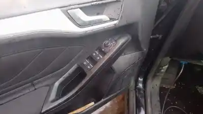 Автозапчасти б/у выключатель левого переднего окна за ford focus iv (hn) 1.5 ecoblue ссылки oem iam 2485590