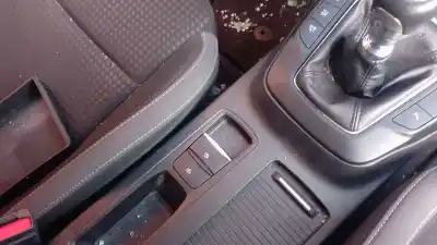 Автозапчасти б/у рычаг ручного тормоза за ford focus iv (hn) 1.5 ecoblue ссылки oem iam 2219092