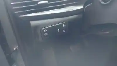 Tweedehands auto-onderdeel lichtbesturing voor hyundai i20 iii (bc3, bi3) 1.0 t-gdi oem iam-referenties 93300c8060