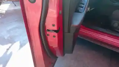 Second-hand car spare part left front door lock for mazda 3 sedán 2.5 e-skyactiv-g oem iam references bcjh59310e