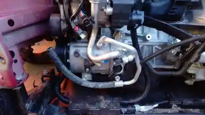 Second-hand car spare part air conditioning compressor for mazda 3 sedán 2.5 e-skyactiv-g oem iam references bdnf61450